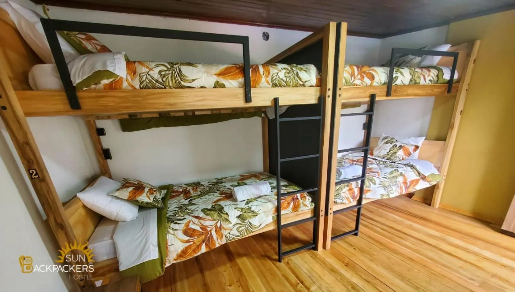 Sun Backpackers Hotell Quito