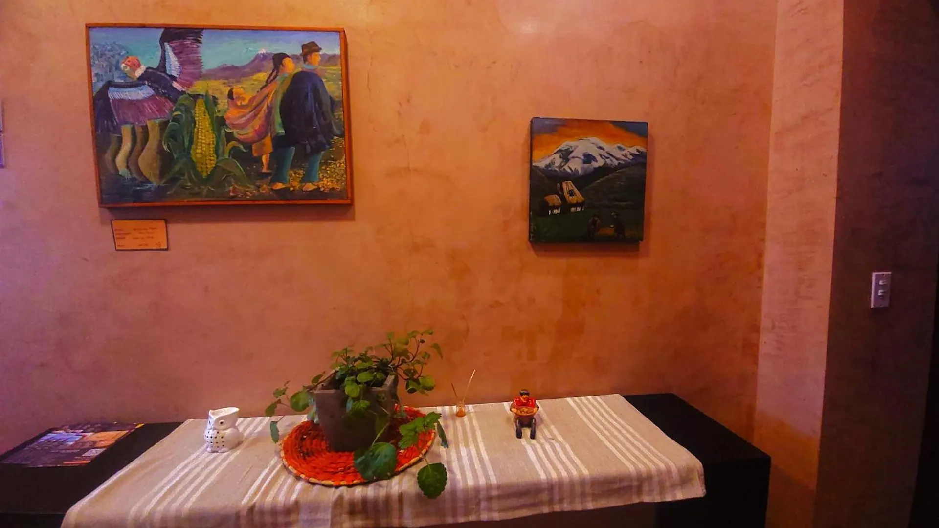 Sun Backpackers Hotell Quito 3*,