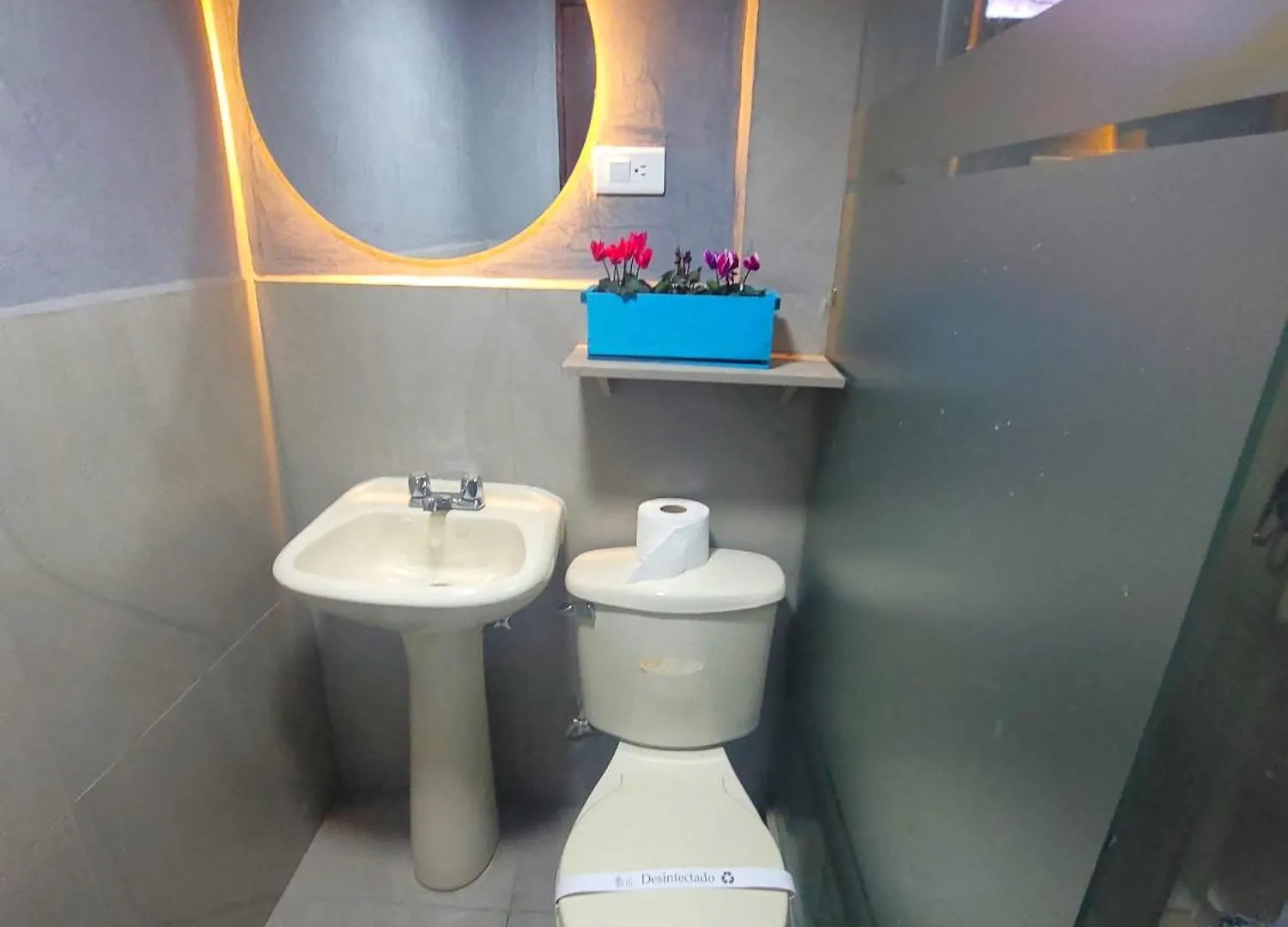 Sun Backpackers Hotel Quito